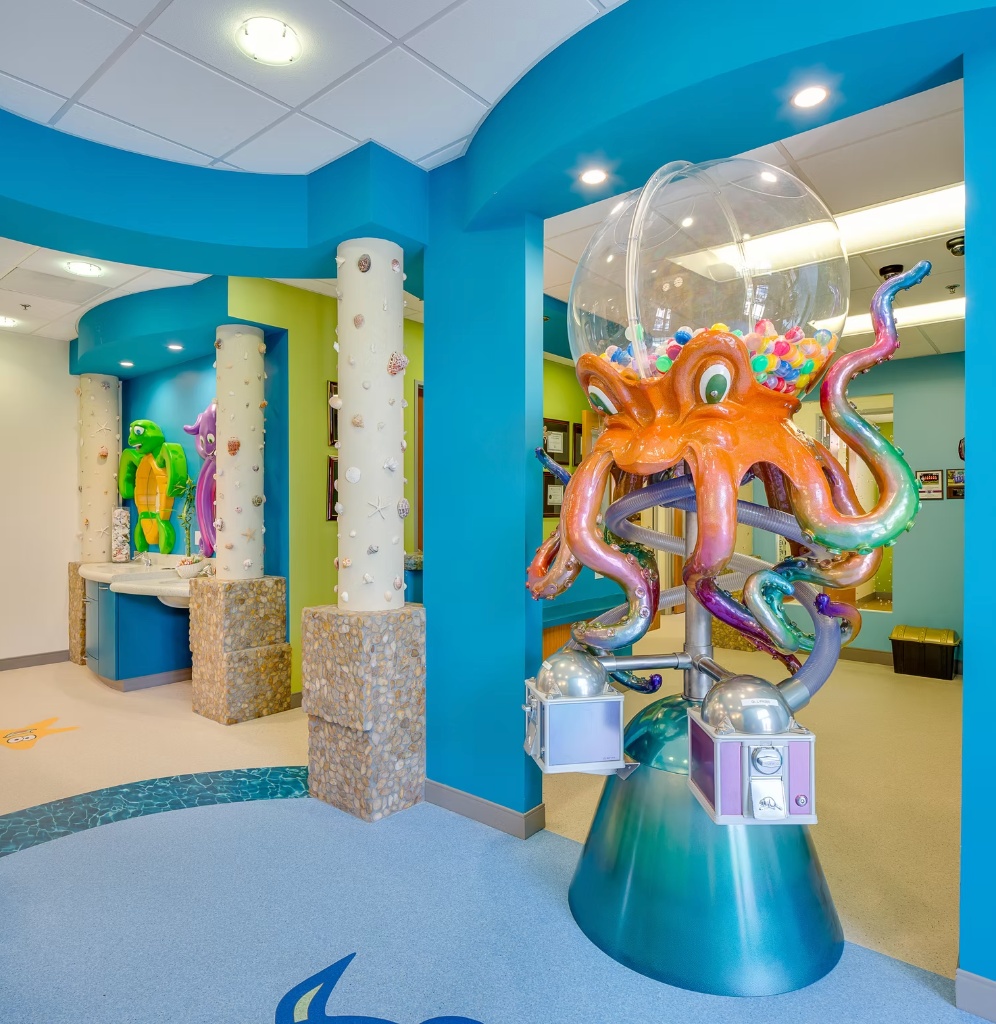 A welcoming treatment space at CarlsbaDDS Pediatric Smiles